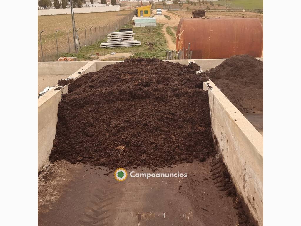 Compost Orgánico a granel en Cuenca