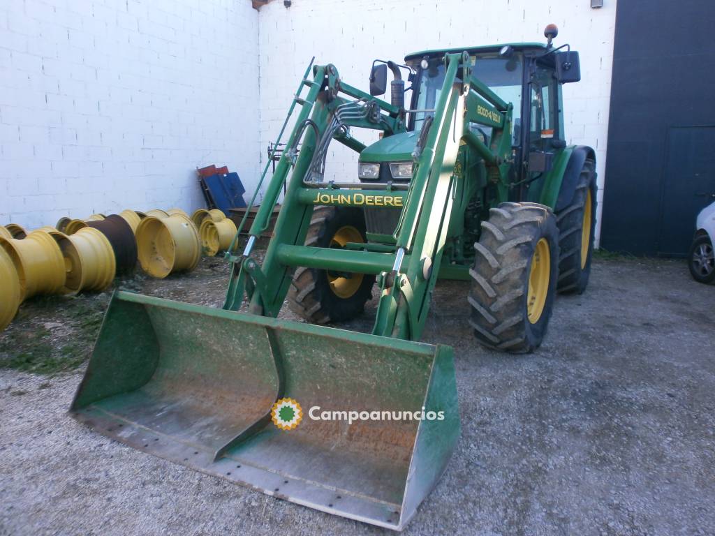 John Deere - 5115-M en Sevilla