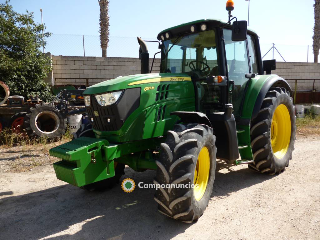 John Deere - 6125-M en Sevilla