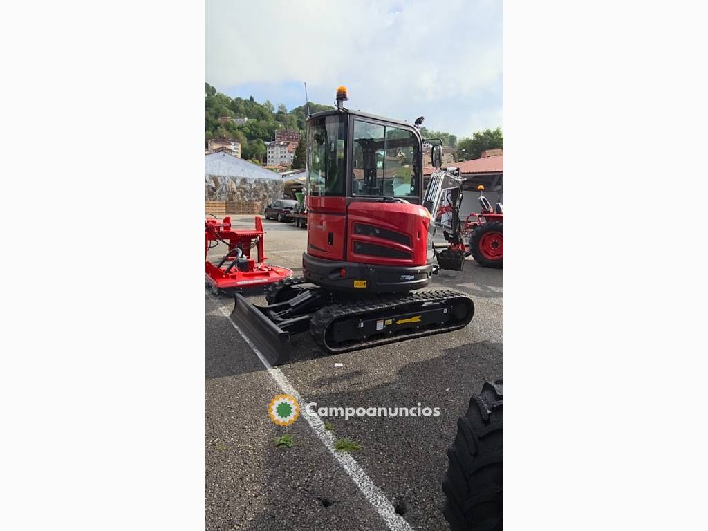 MINIEXCAVADORA HAÜSER XR35 PRO 4T 