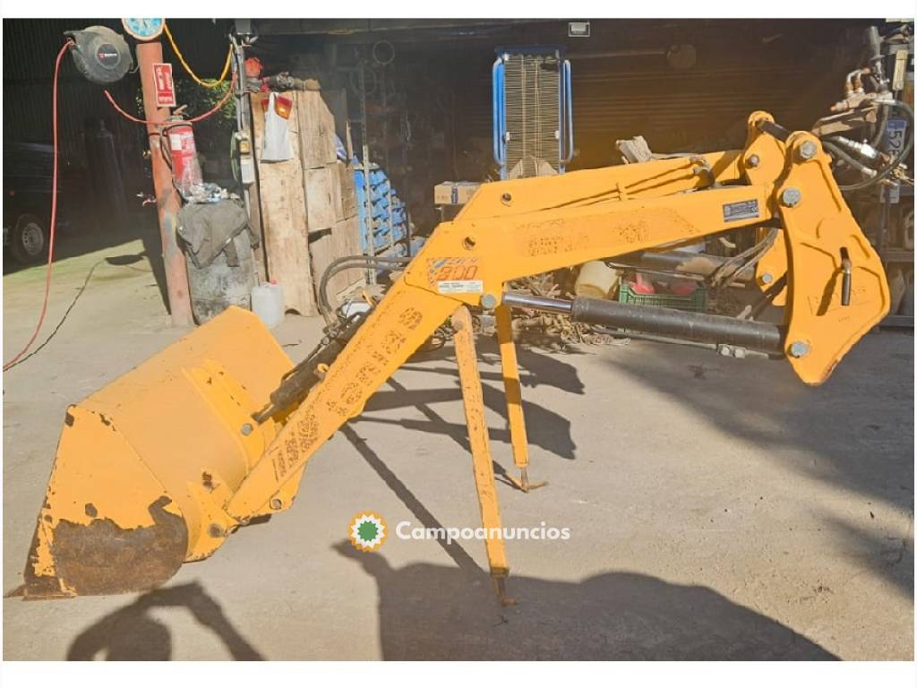 PALA TENIAS B0 SERIE 200 con apliques  en Murcia