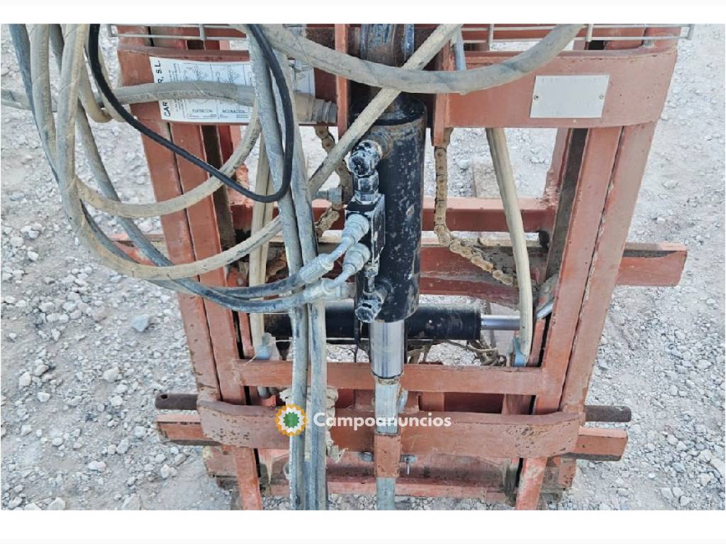 PINZAS PORTA PALET O TORO PARA TRACTOR.  en Murcia