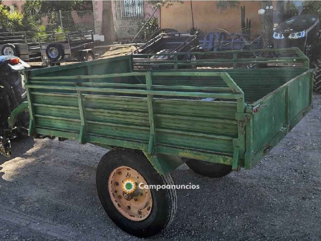 REMOLQUE BASCULANTE PARA MINITRACTOR.  en Murcia