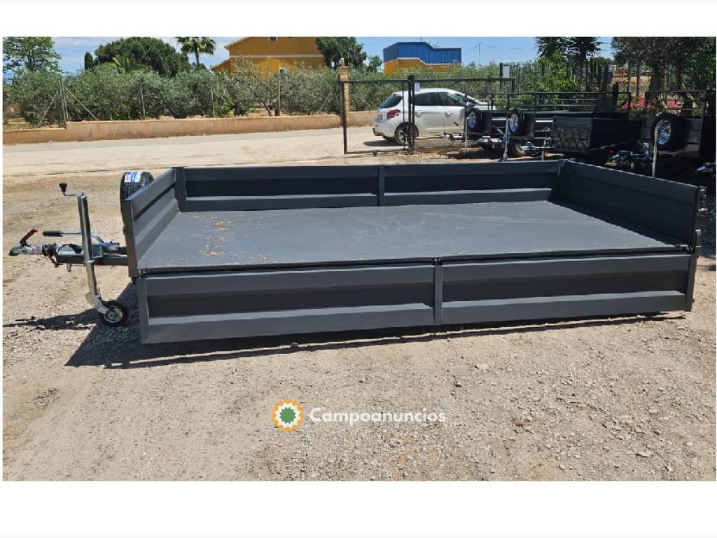 REMOLQUE DE DOBLE EJE NUEVO, PARA COCHE. en Murcia