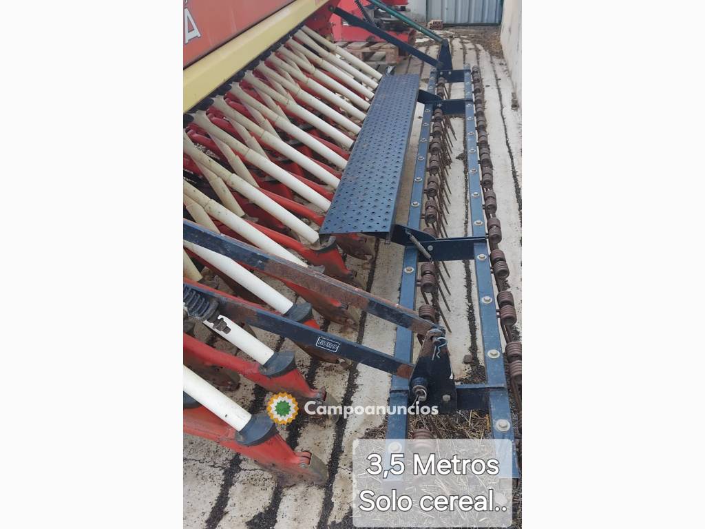Sembradora Cereal Sola EUROSEM-888 3,5m en León