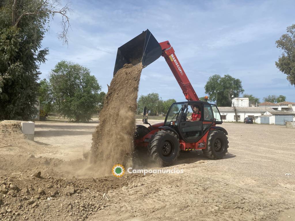 TELESCÓPICA AGRÍCOLA MANITOU MLT 730 en Toledo