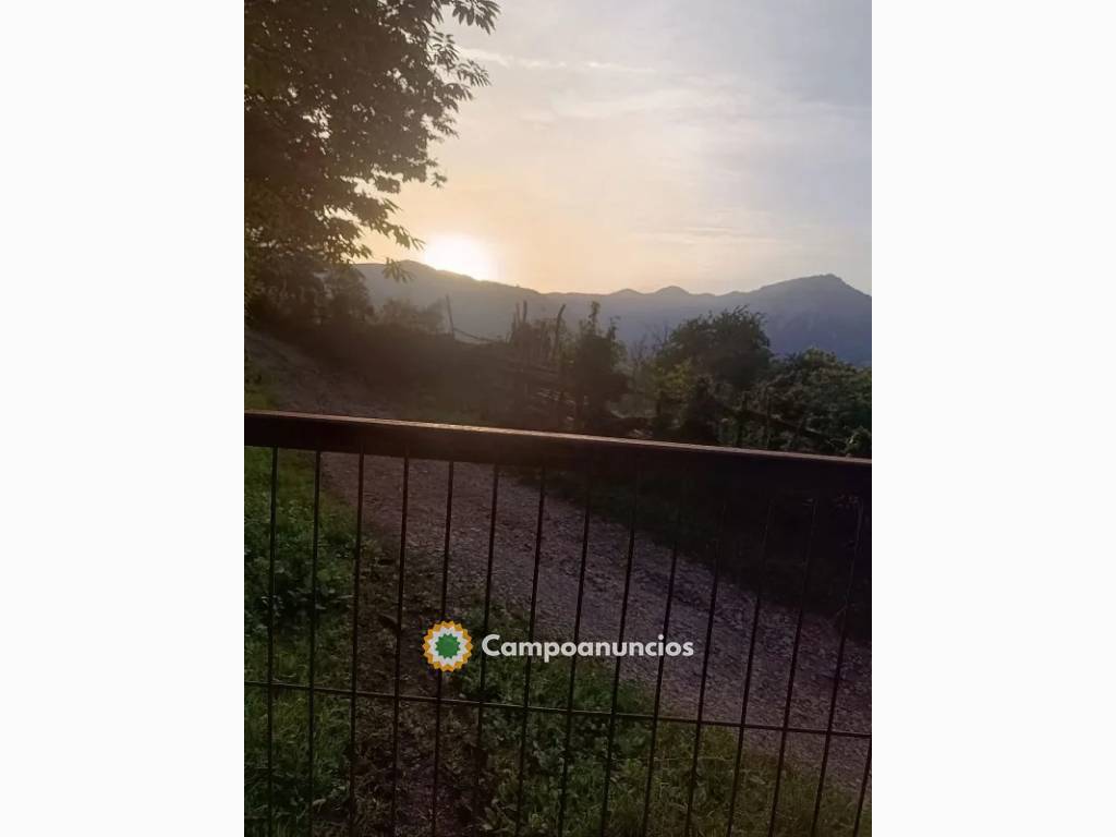 Venta de nave en calle Carraluz de 750 m en Asturias
